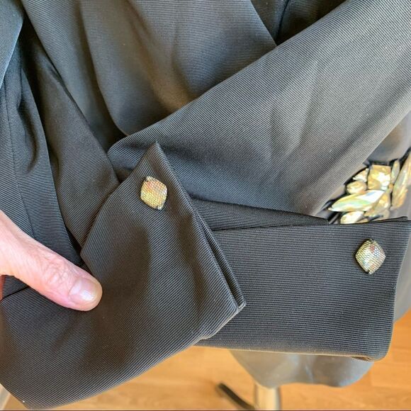 Tadashi Shoji Elegant Twist Front Jeweled Top, Sz. 14,‎ EUC - Picture 5 of 12